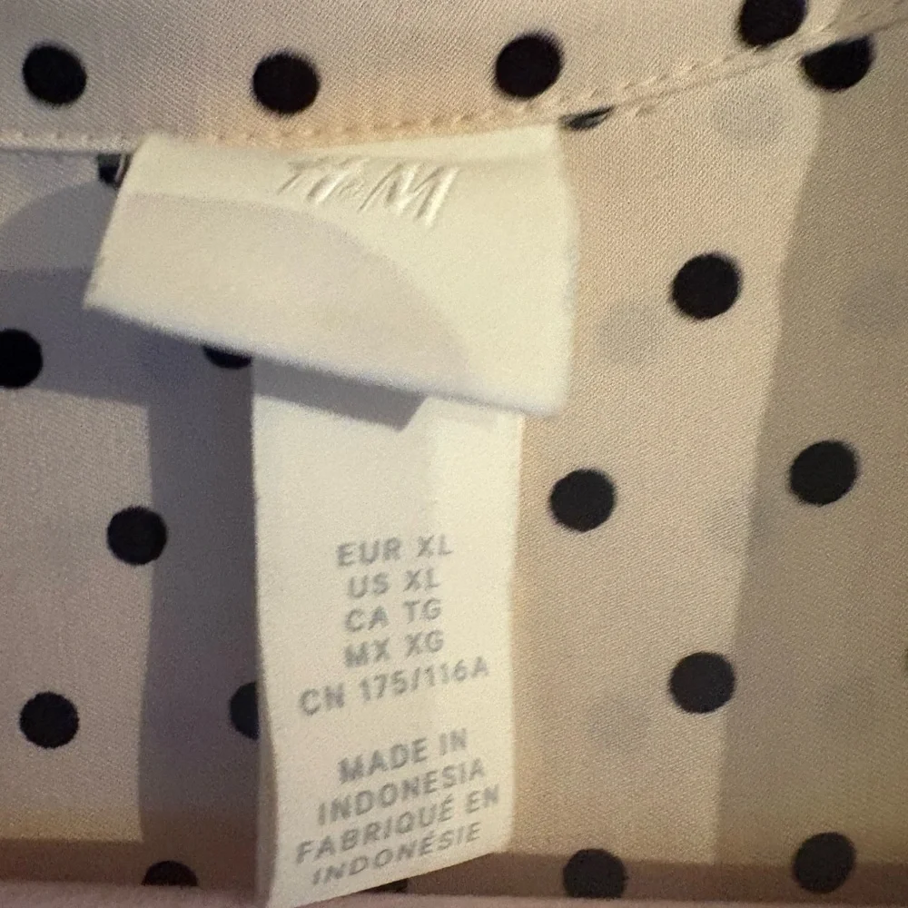 H&M Cream Polka Dot Long Sleeve Dress - Picture 3 of 5